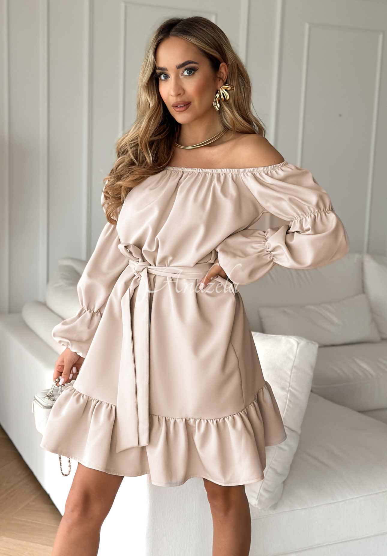 Spanish dress with belt To Love Me beige