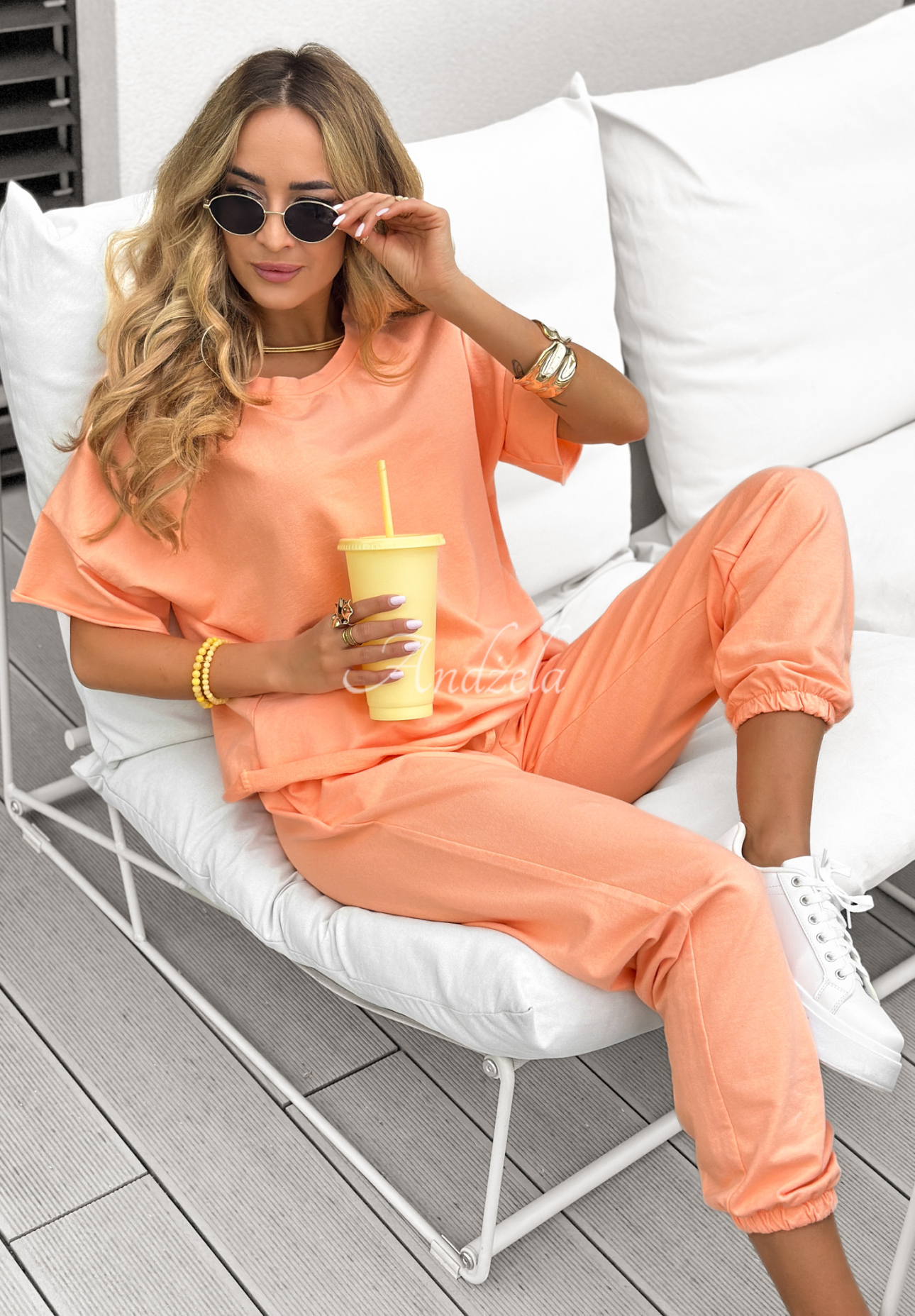 Double Trouble peach T-shirt and sweatpants set