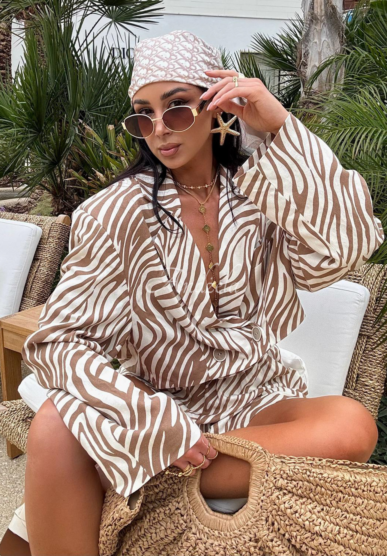 Linen zebra jacket and shorts set La Milla Beautiful Love Story white and beige