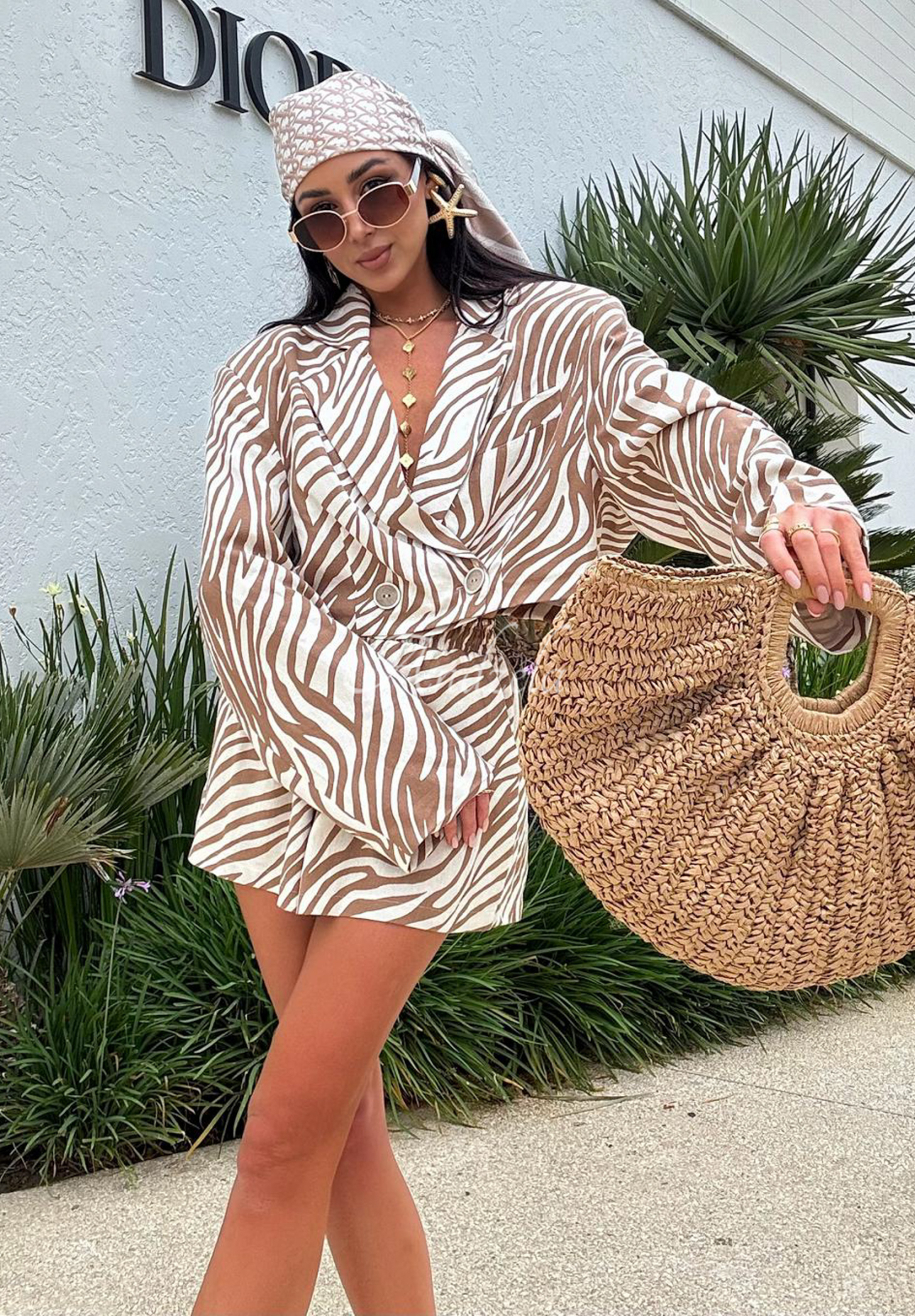 Linen zebra jacket and shorts set La Milla Beautiful Love Story white and beige