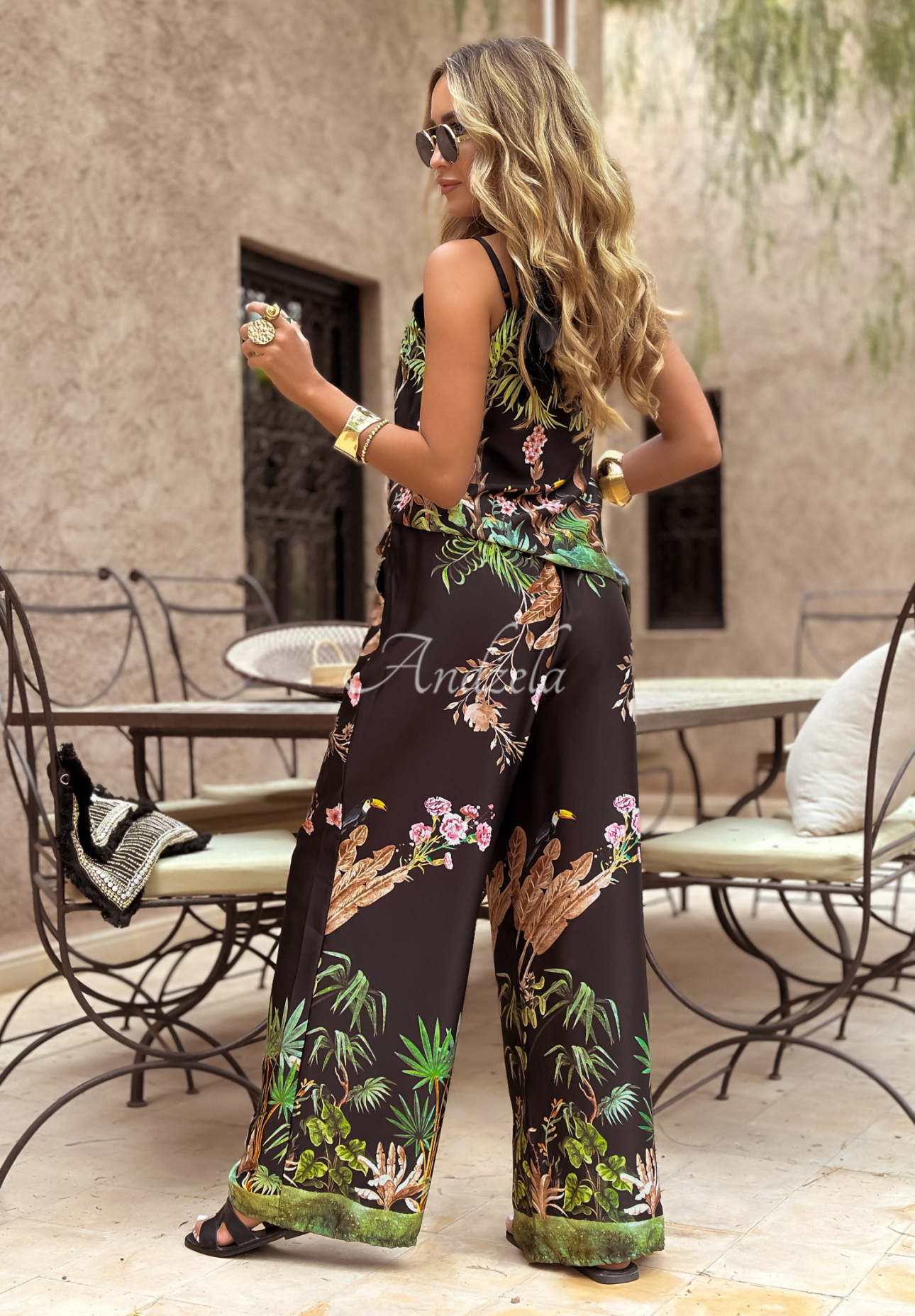Satin patterned wide leg pants Jungle Escape black