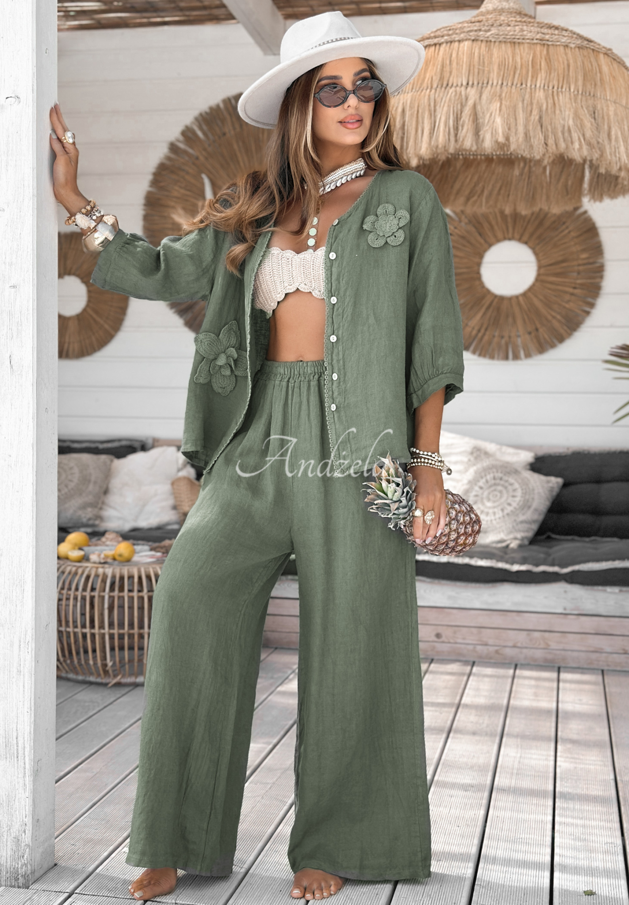 Lniana bluzka z kwiatami On Vacation khaki