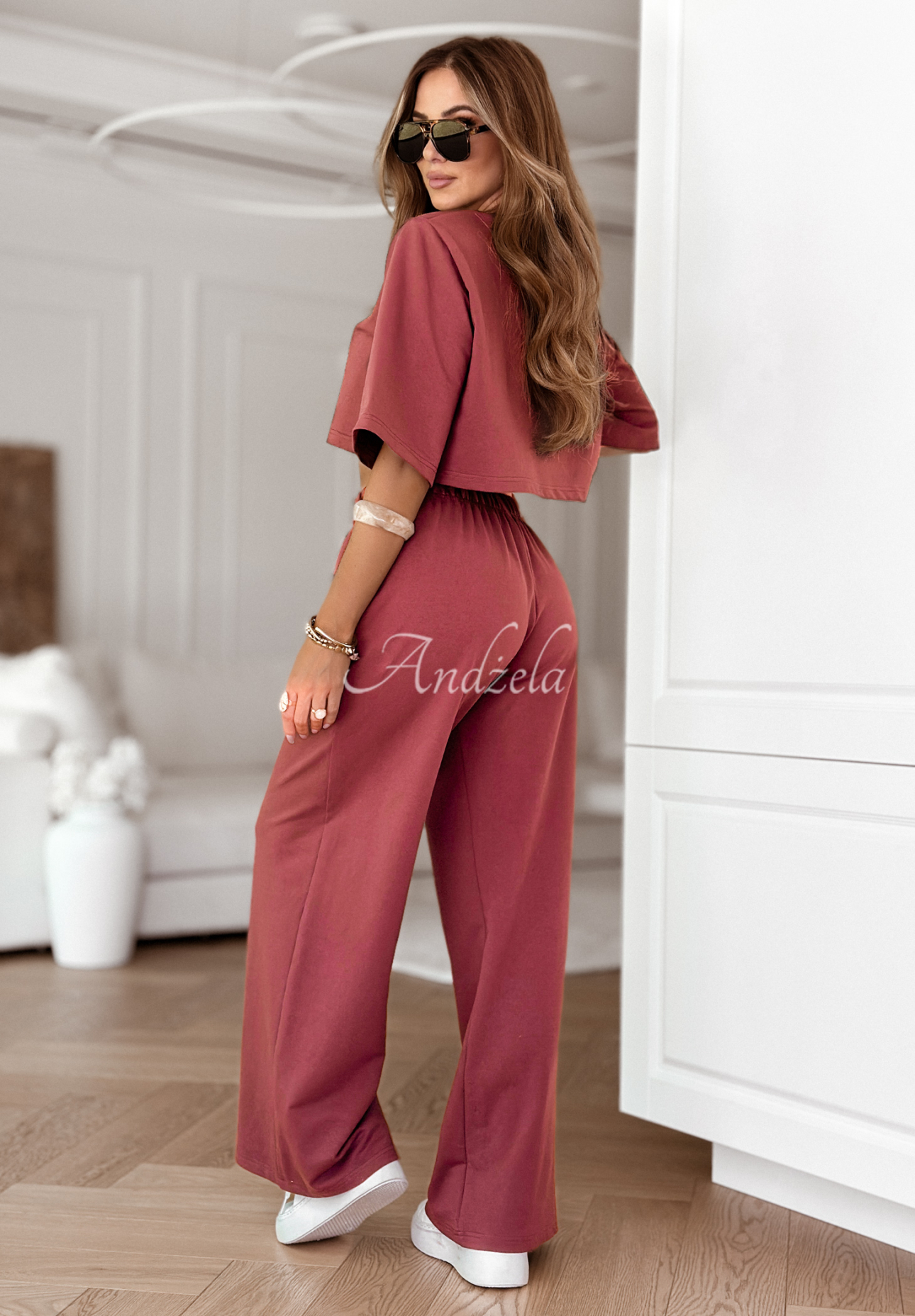Bawełniany komplet dresowy T-shirt i spodnie wide leg Lovely Duo malinowy