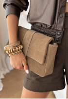 Zamszowa torebka Unexpected Success beżowa