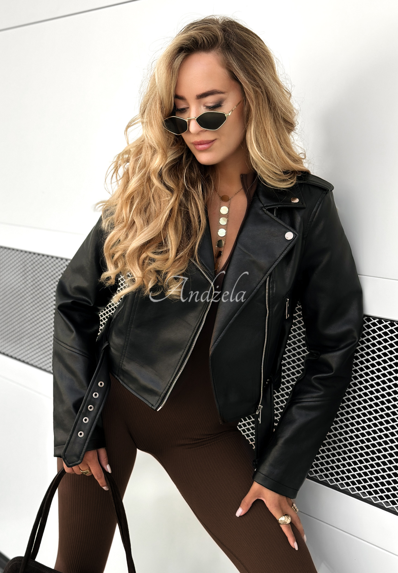 Skórzana kurtka ramoneska Just Let Go czarna