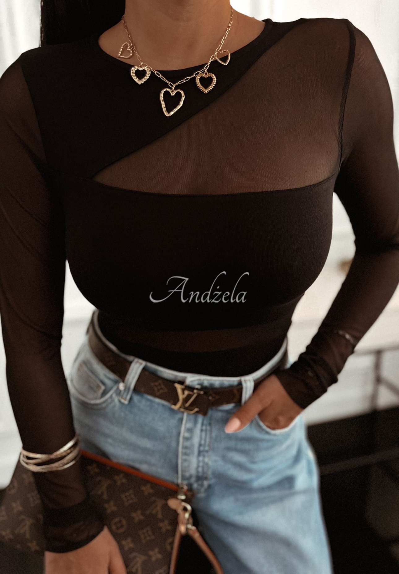 Wiskozowa bluzka longsleeve z ozdobnym dekoltem Found It czarna