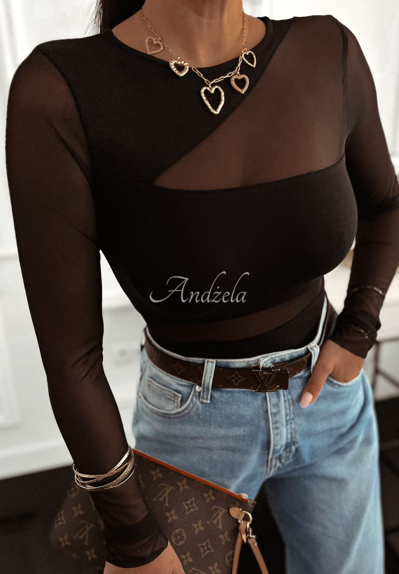 Wiskozowa bluzka longsleeve z ozdobnym dekoltem Found It czarna