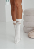 Ozdobnie plecione długie skarpetki Long Stripes białe