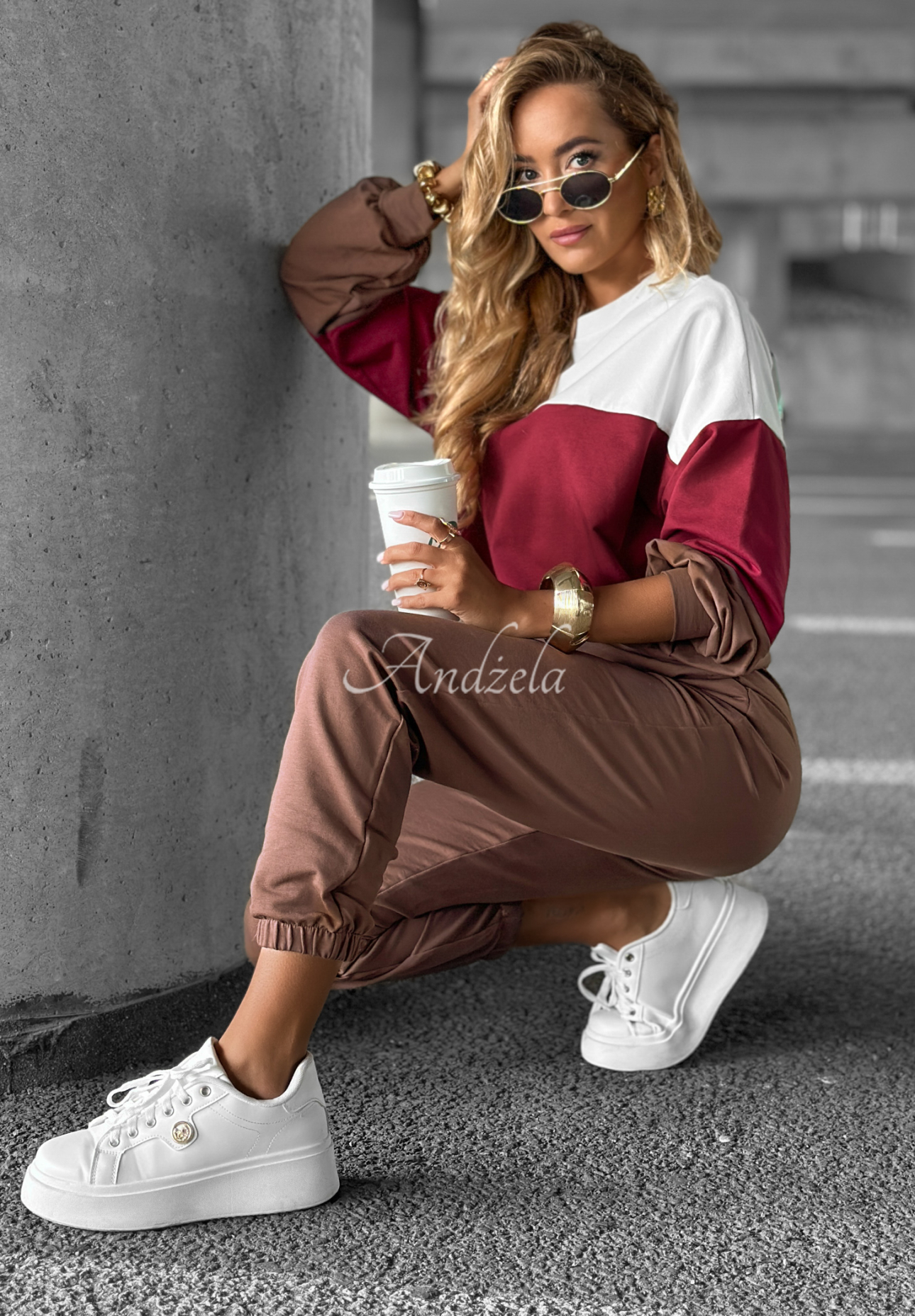 Komplet dresowy bluza i spodnie Just A Look czekoladowo-burgundowy