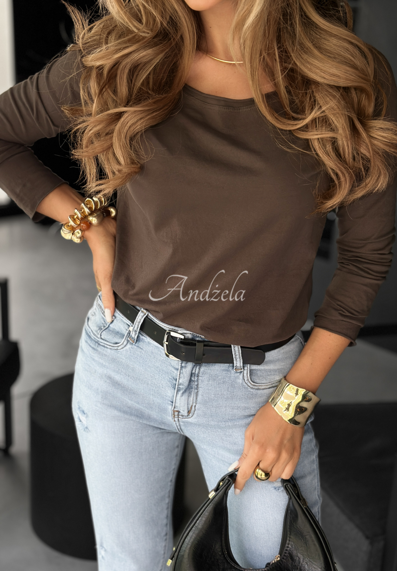 Bluzka longsleeve Not Available czekoladowa