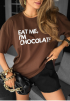 T-shirt z nadrukiem Eat Me czekoladowy