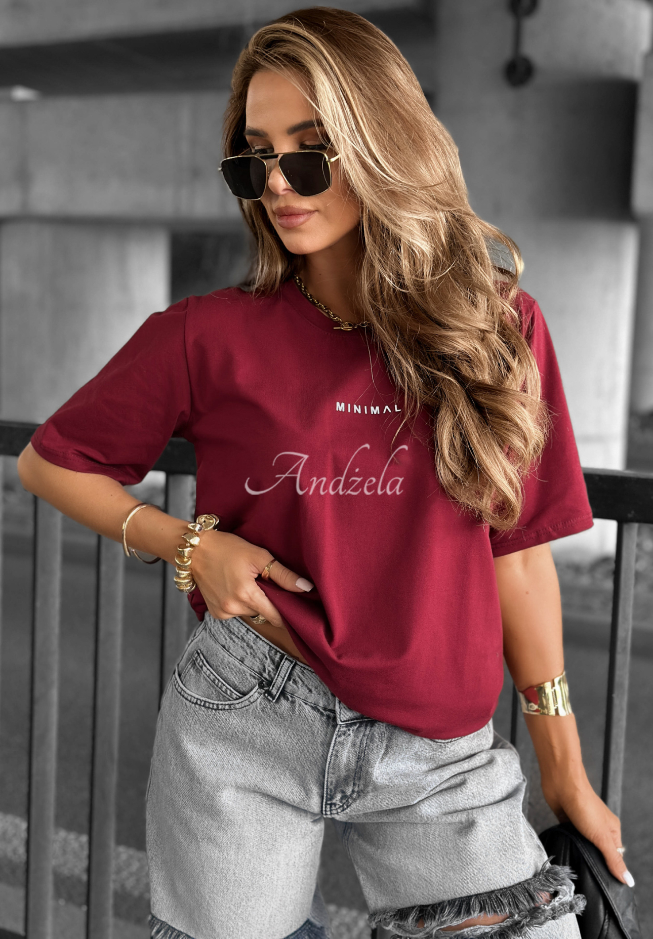 T-shirt with Minimal burgundy lettering