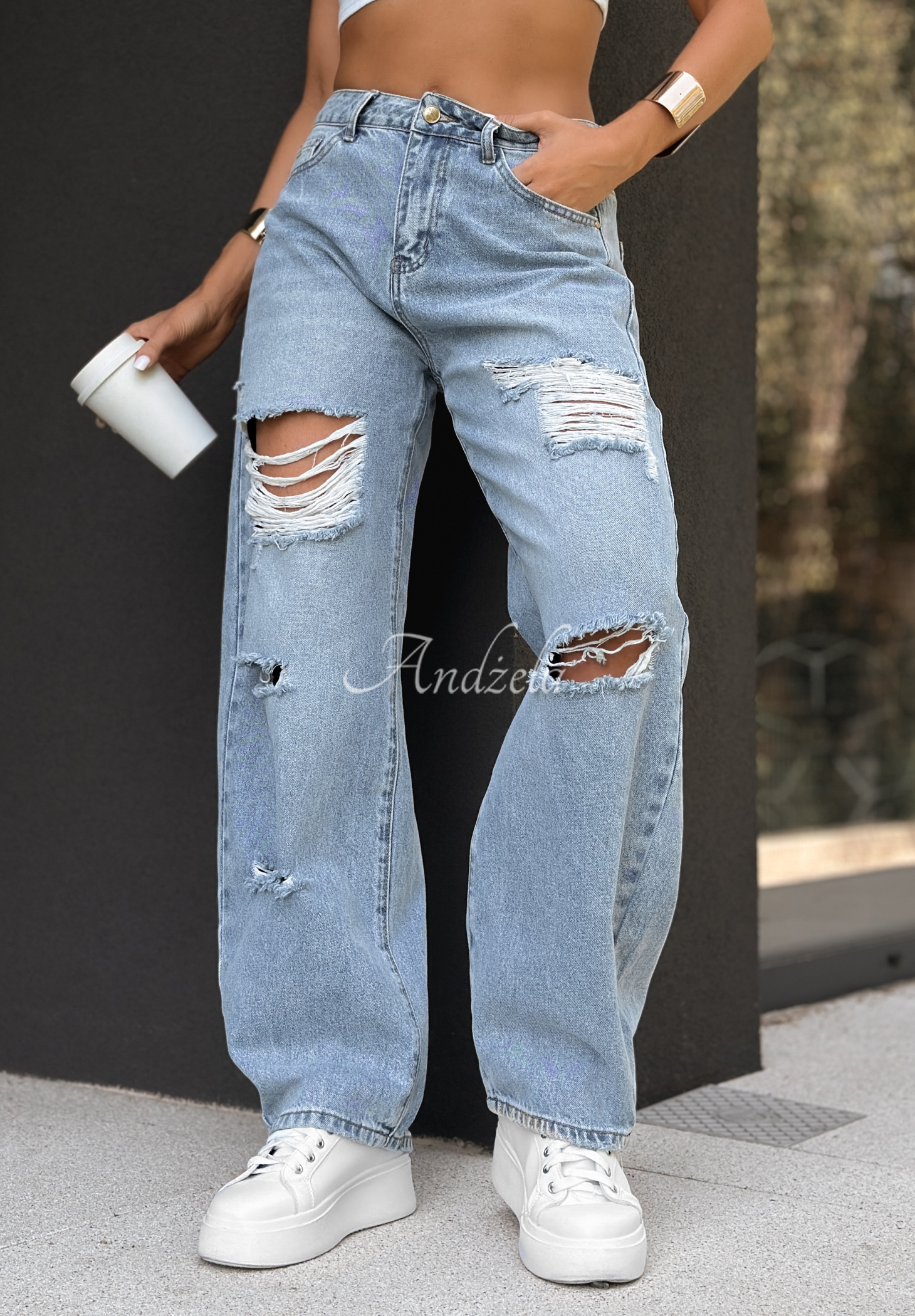 Denim balloon pants with rubbed Where Are You blue Andżela