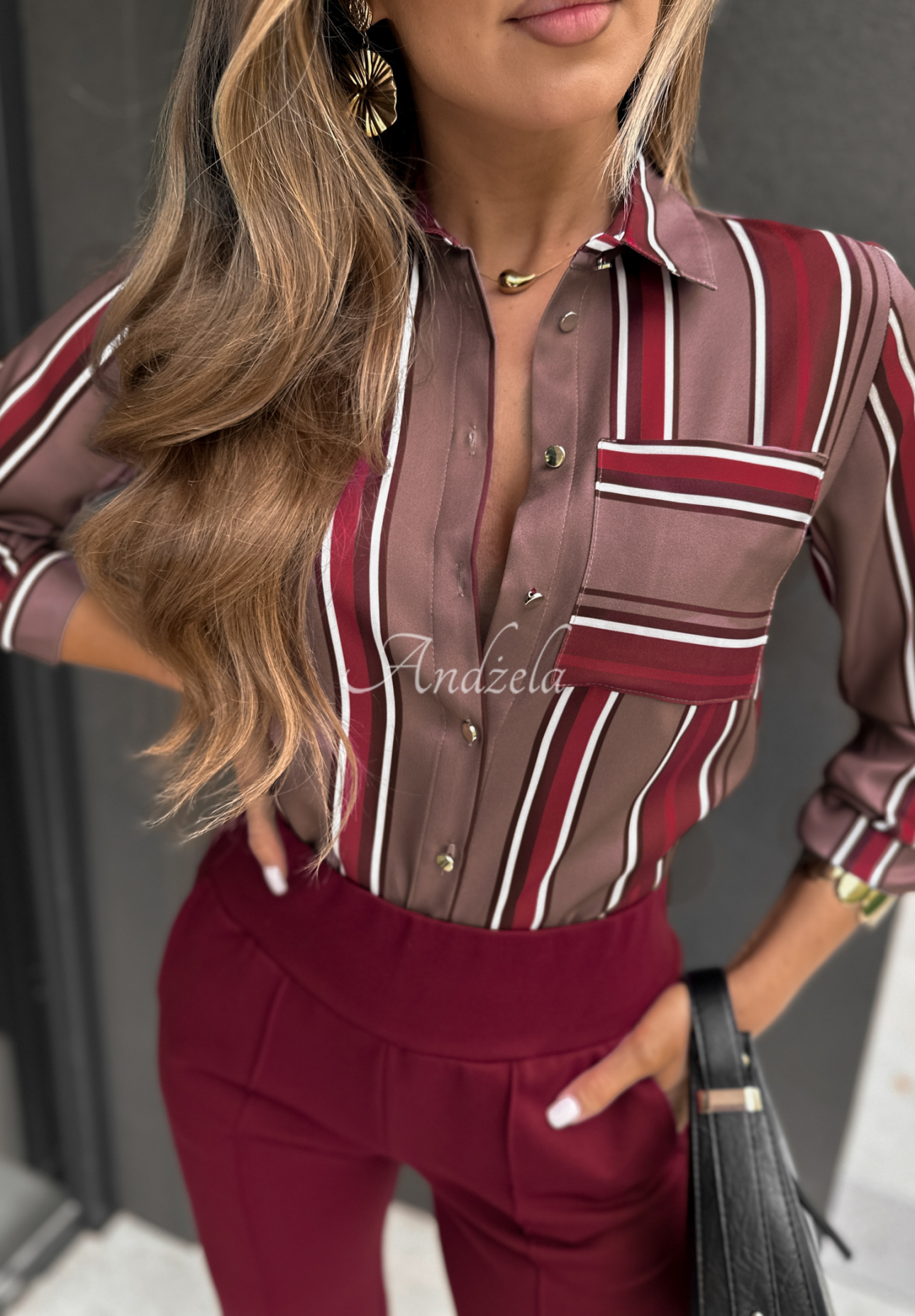 Wzorzysta koszula w paski One Word czekoladowo-burgundowa