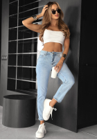 Spodnie jeansowe mom fit z paskiem No Rush niebieskie