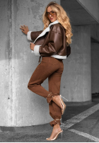 Krótka skórzana kurtka z kożuszkiem No Reaction czekoladowa