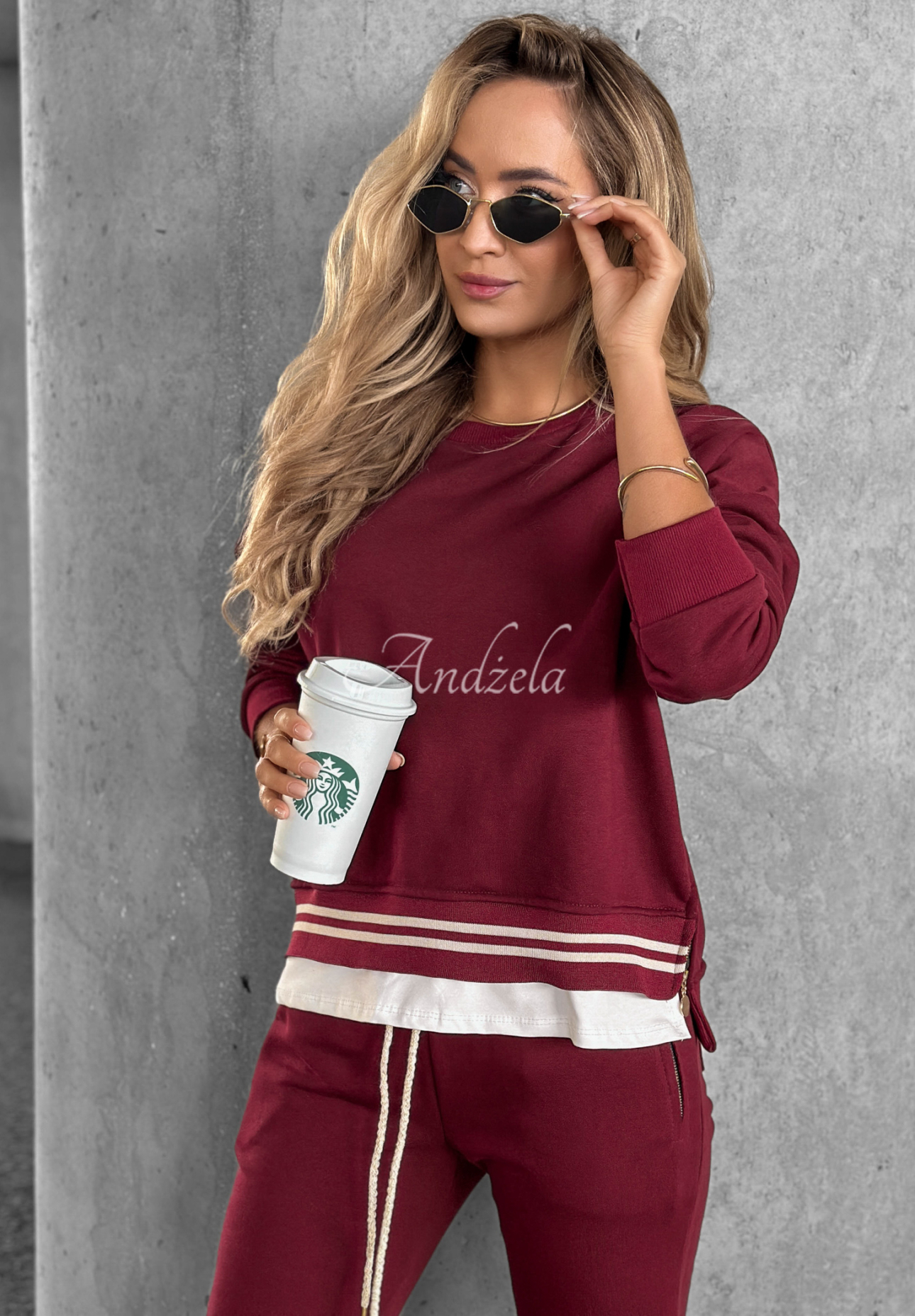 Komplet dresowy Somewhere Near burgundowy