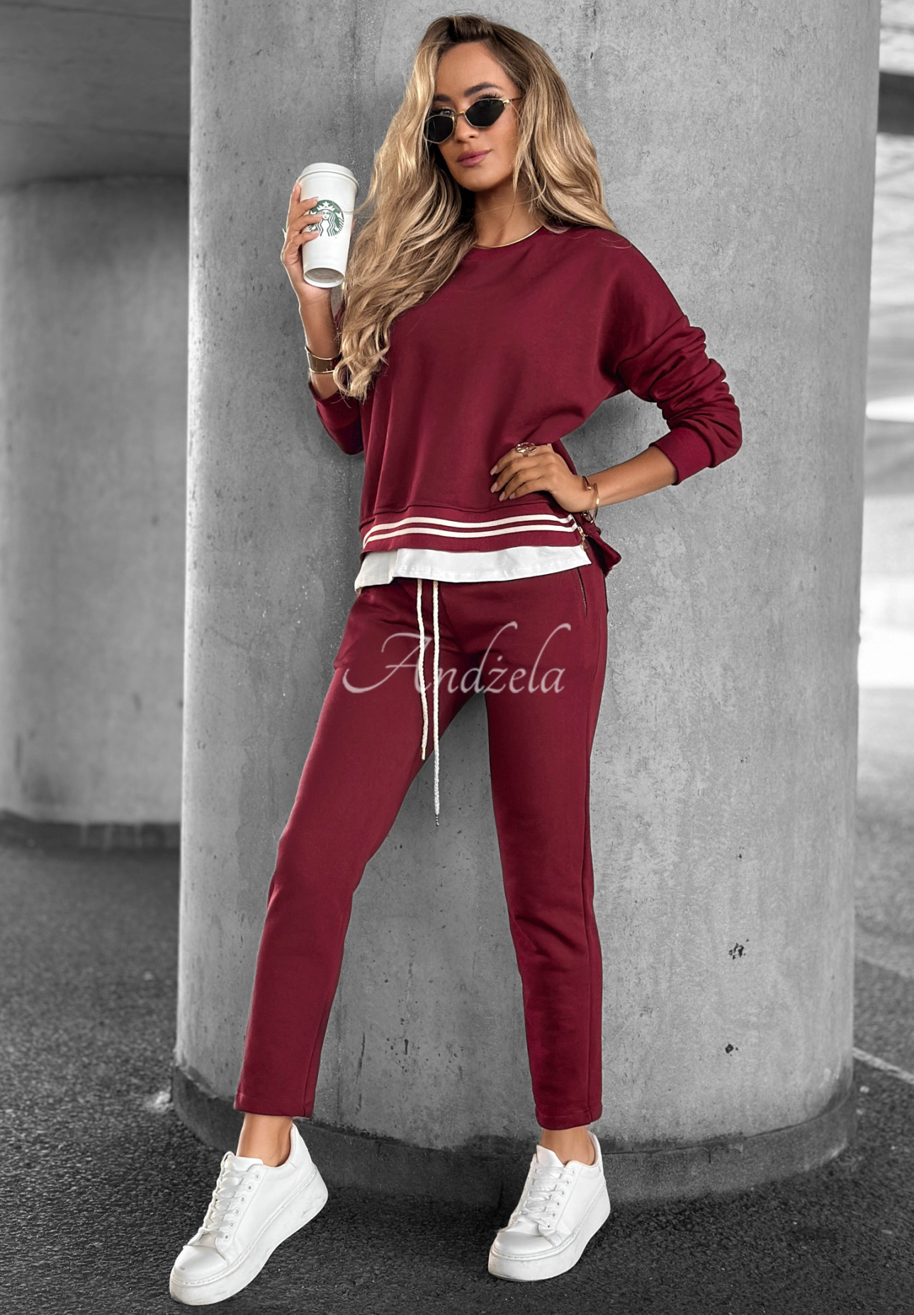 Komplet dresowy Somewhere Near burgundowy