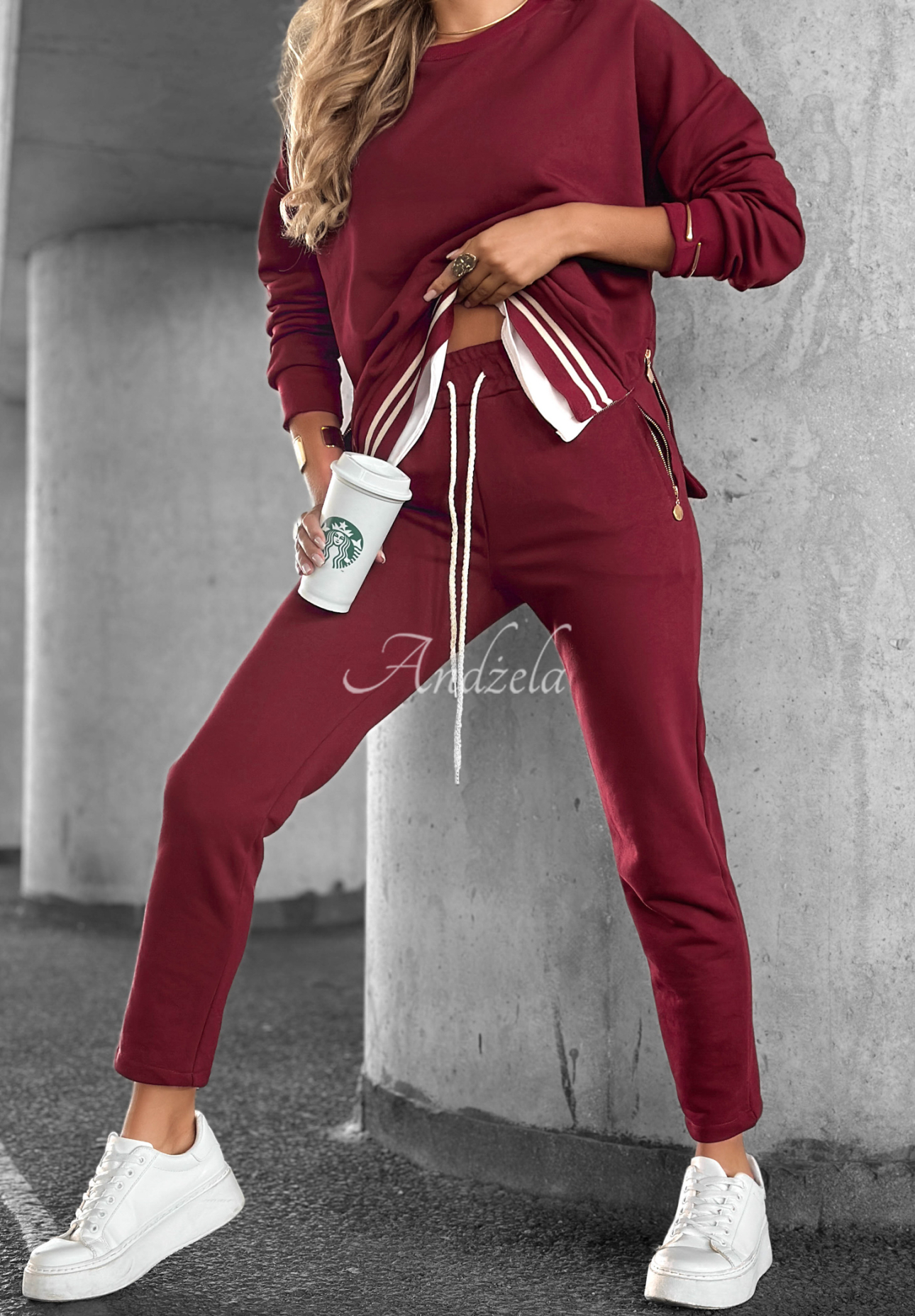 Komplet dresowy Somewhere Near burgundowy