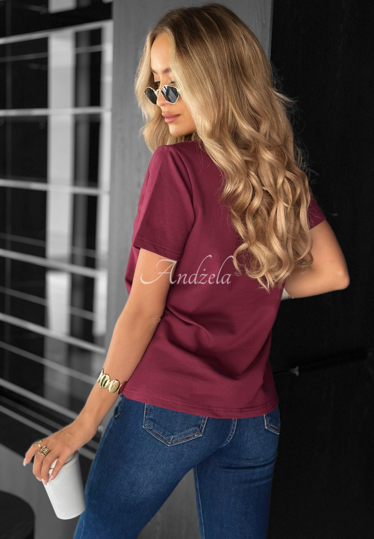Bawełniany T-shirt z nadrukiem Woman burgundowy