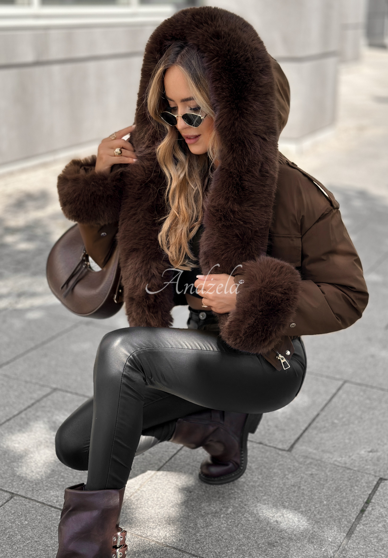 Short jacket with fur Timber Pines chocolate.