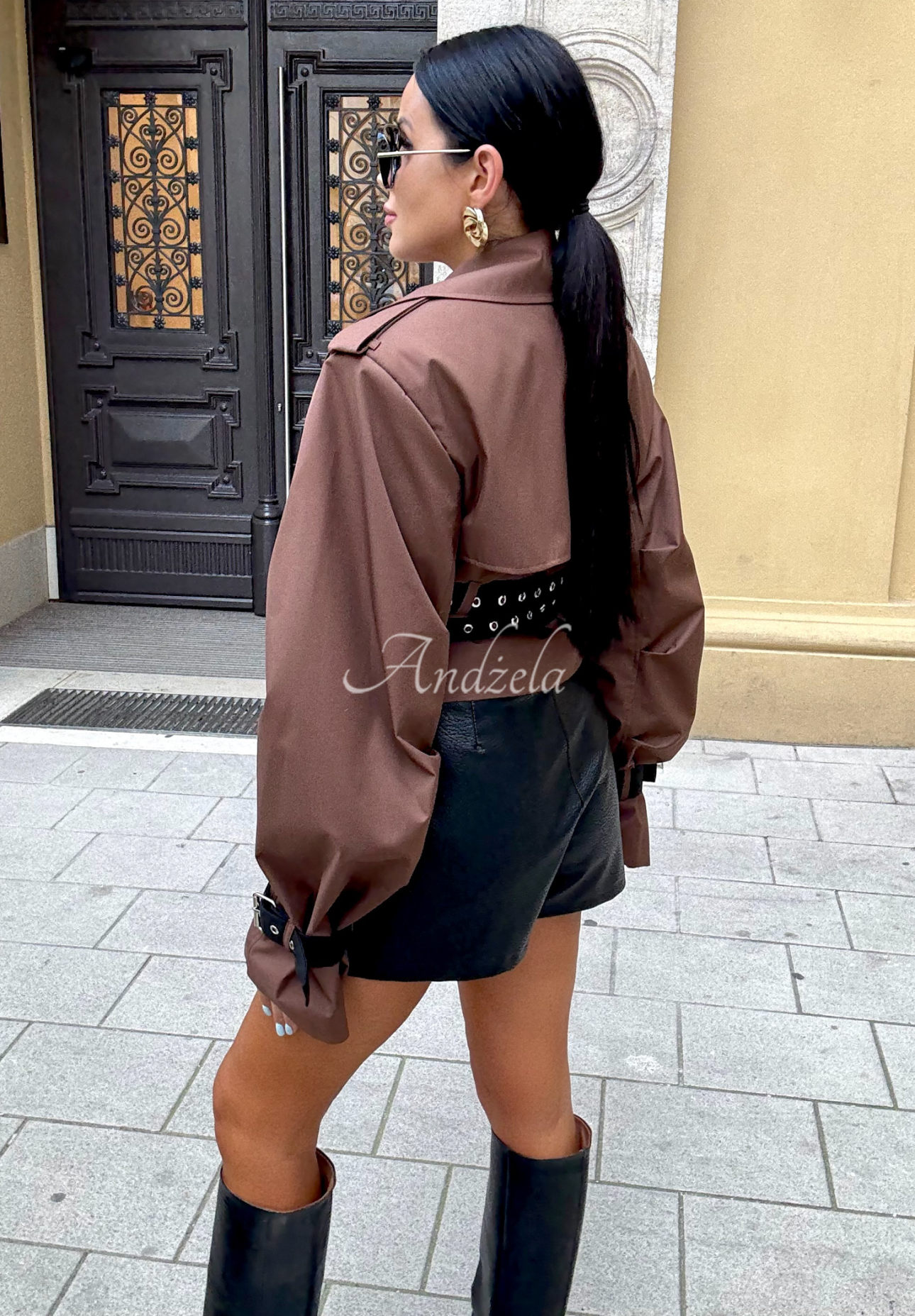 Krótki płaszcz trencz La Milla Wait What Now czekoladowy