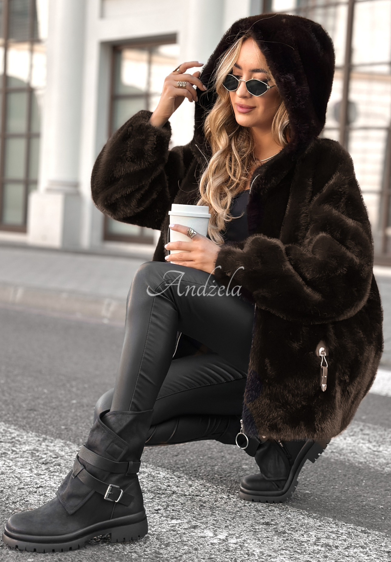 White Raven short fur jacket chocolate.