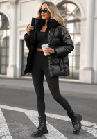 Puchowa kurtka z kapturem Turn Around czarna