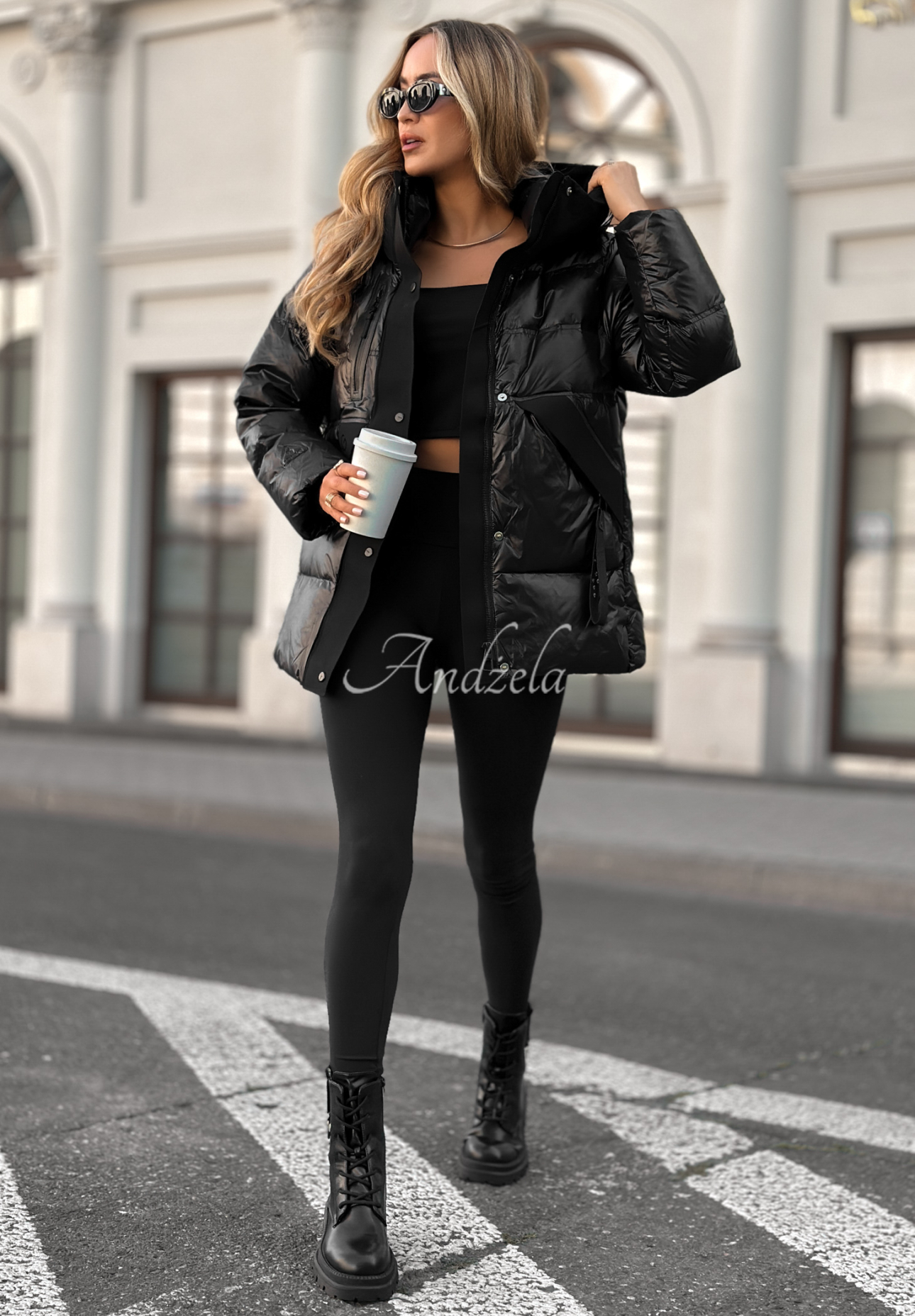 Down jacket with hood Turn Around black