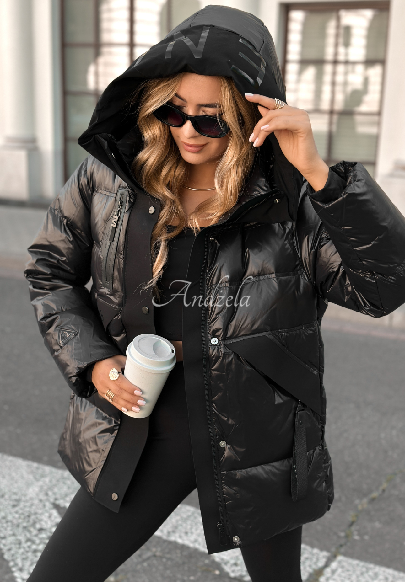 Down jacket with hood Turn Around black
