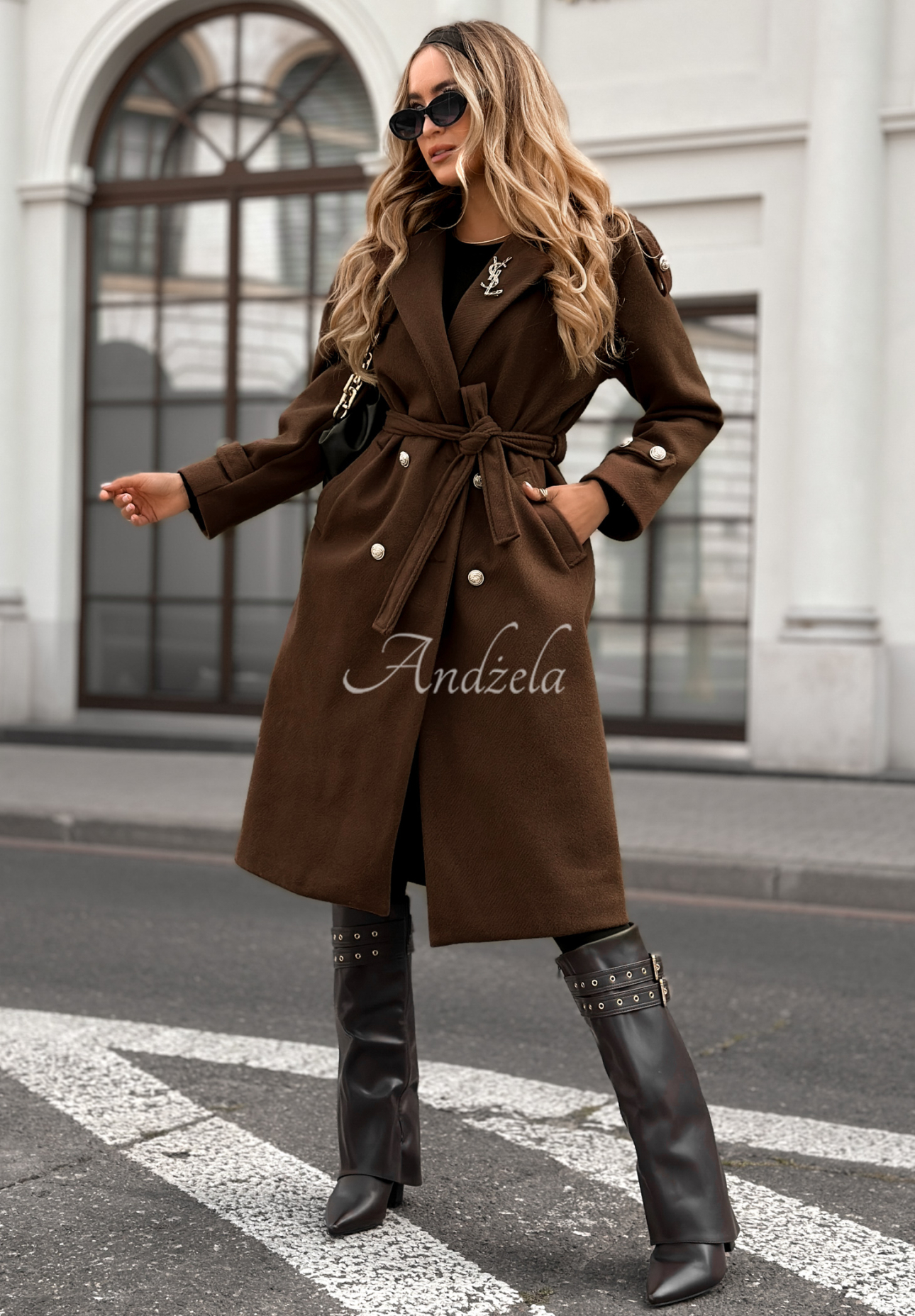 Quiet Feeling chocolate button coat