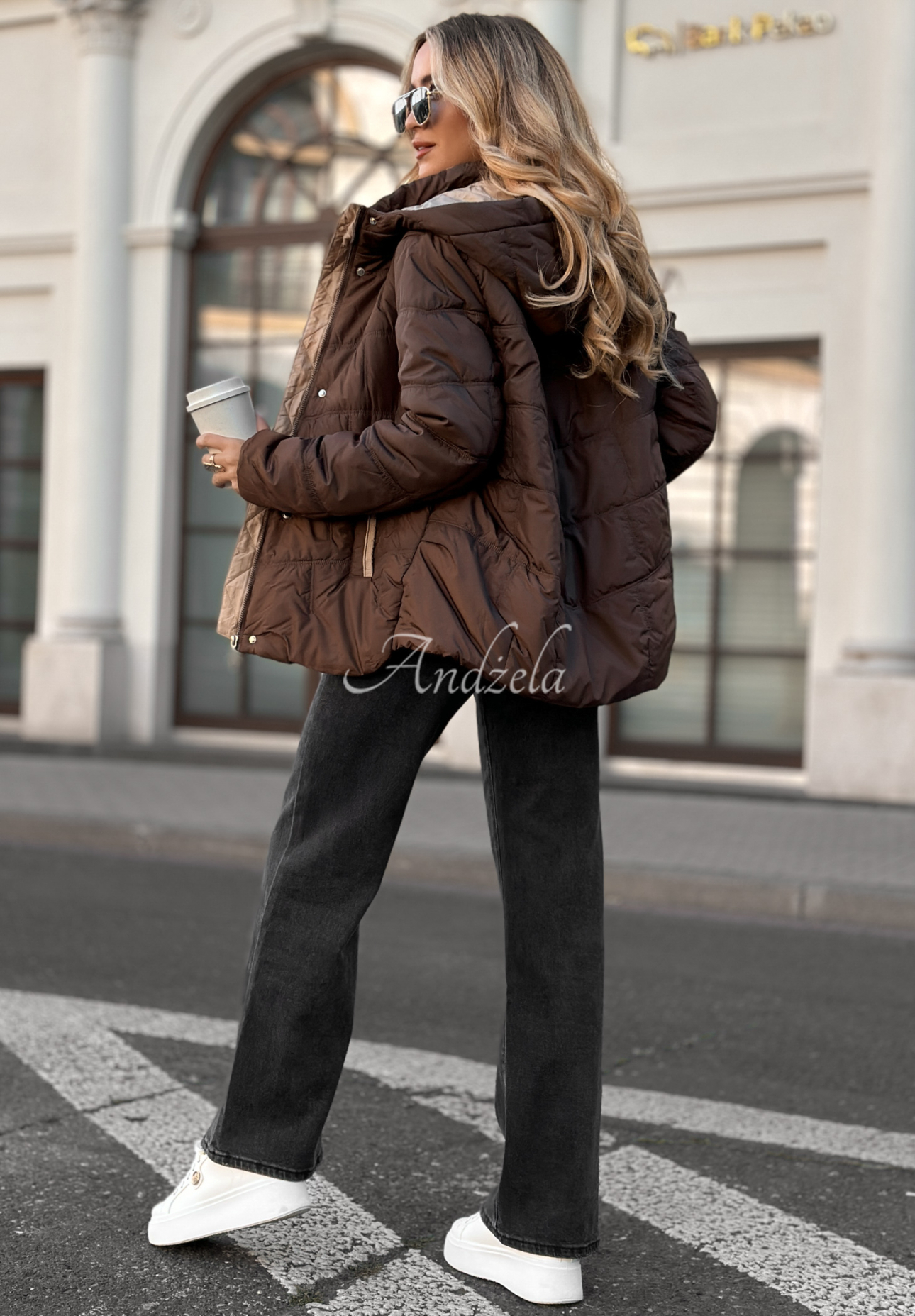 Pikowana kurtka z kapturem Next Episode czekoladowa