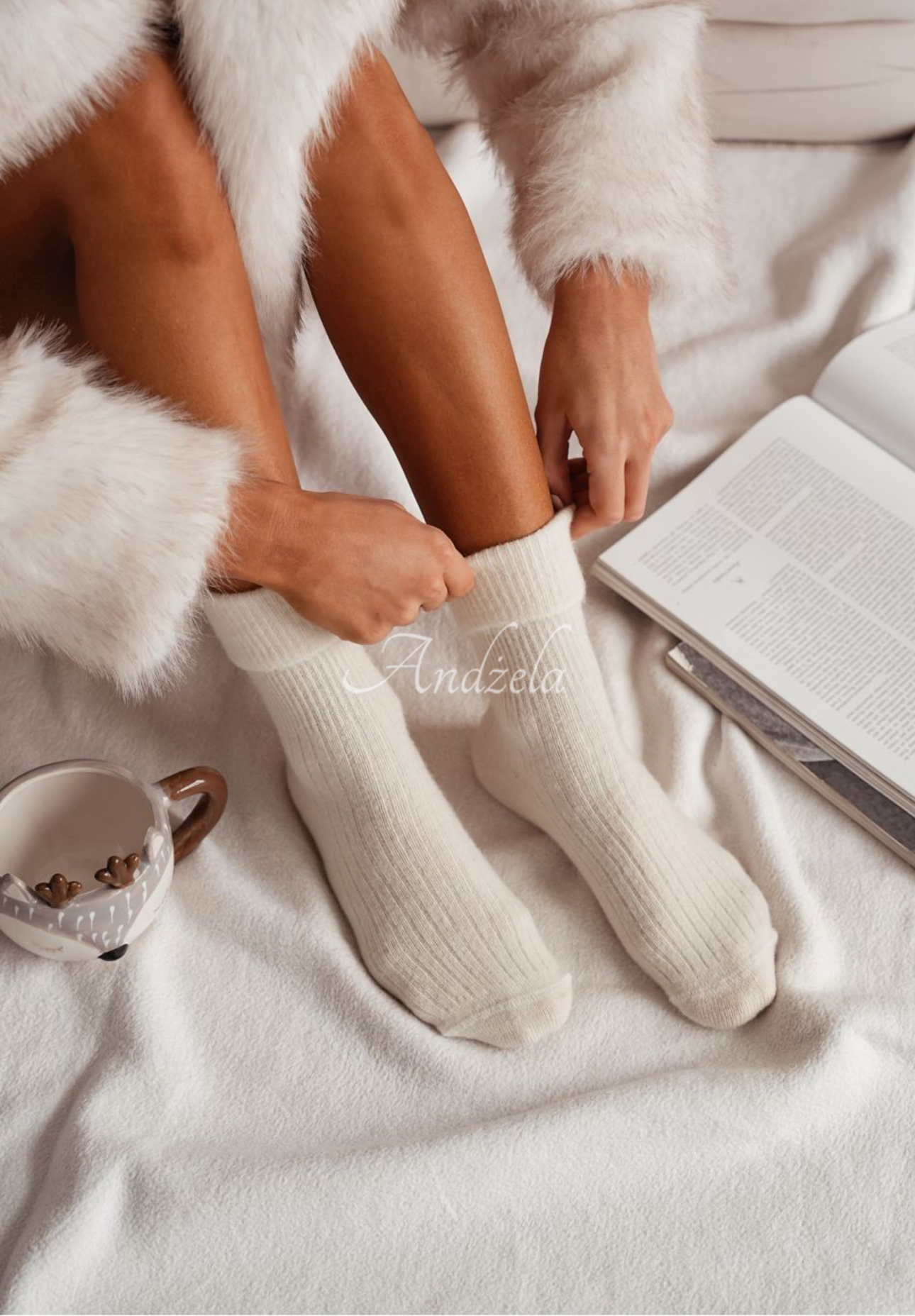 Długie wełniane skarpetki alpaka Blanket Season ecru