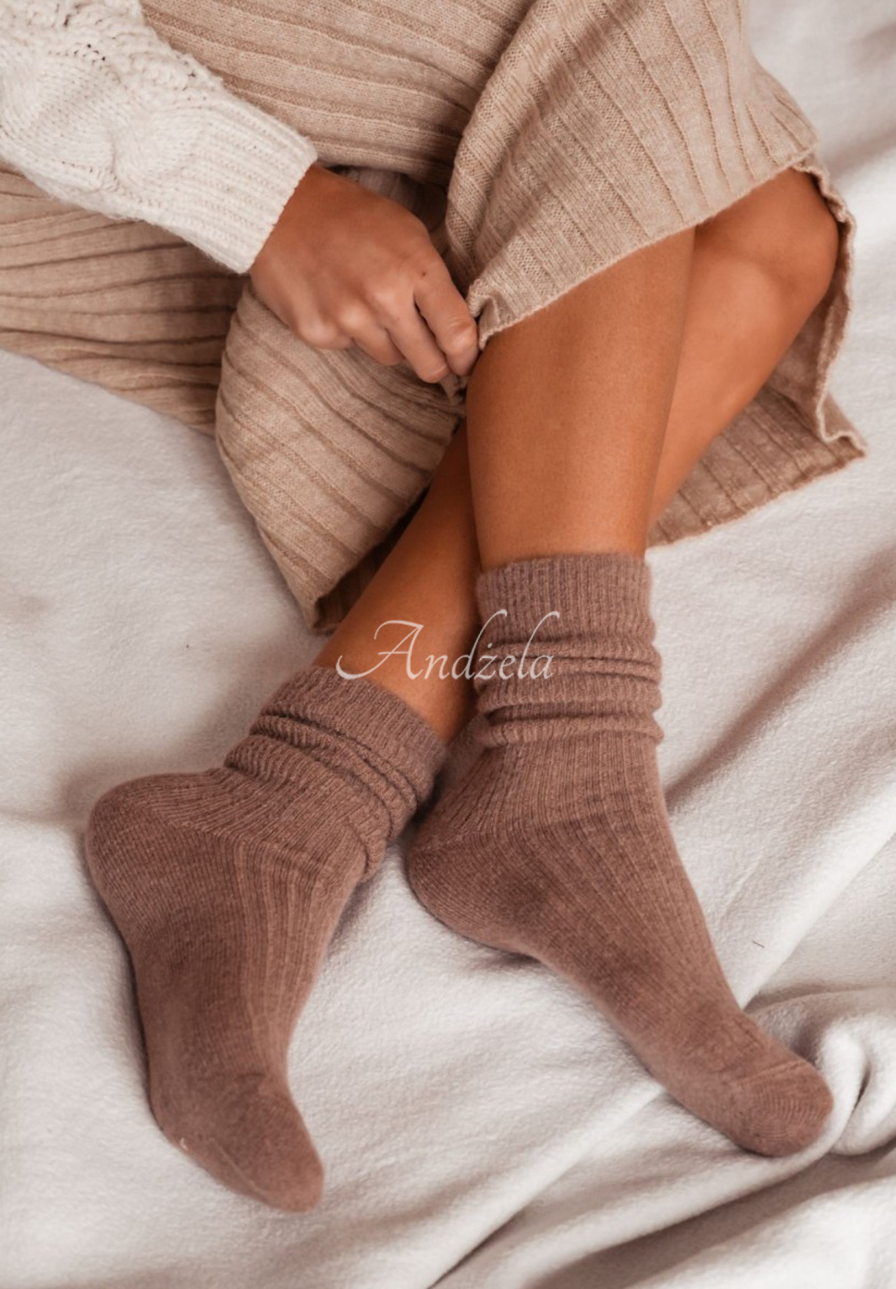 Long wool alpaca socks Blanket Season mocha
