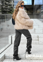 Krótki płaszcz futerko z kołnierzem Woody Acres beżowy