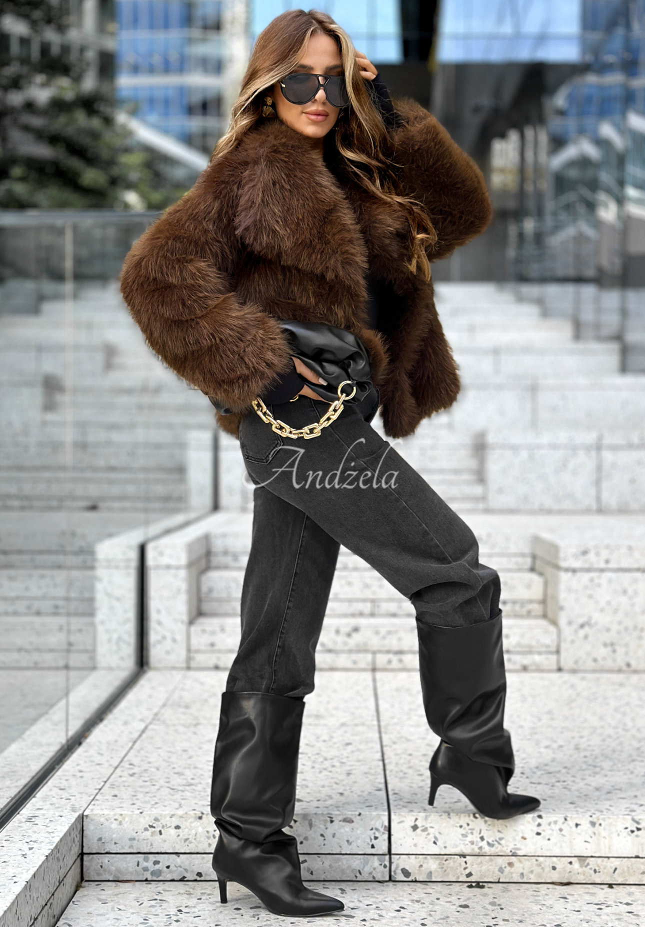 Short fur coat with collar Woody Acres chocolate