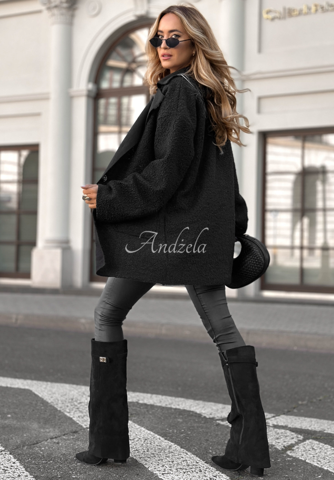 Long boucle sheepskin coat Take The Lead black