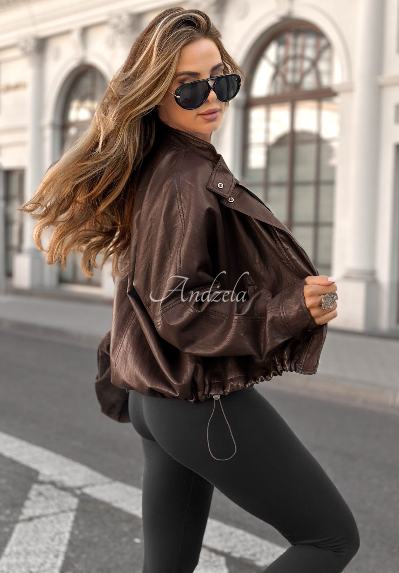 Skórzana kurtka ramoneska Pause The Day czekoladowa