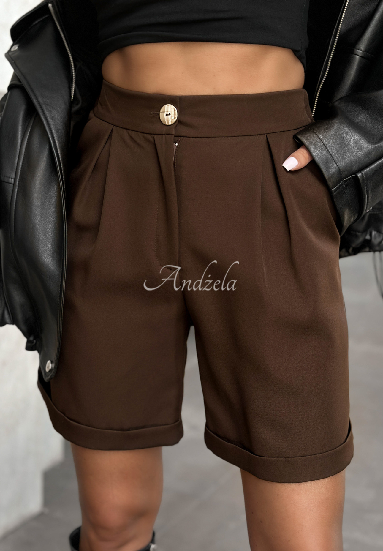 No Evidence chocolate short shorts