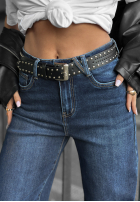 Spodnie jeansowe mom fit z paskiem Stay Curious ciemnoniebieski