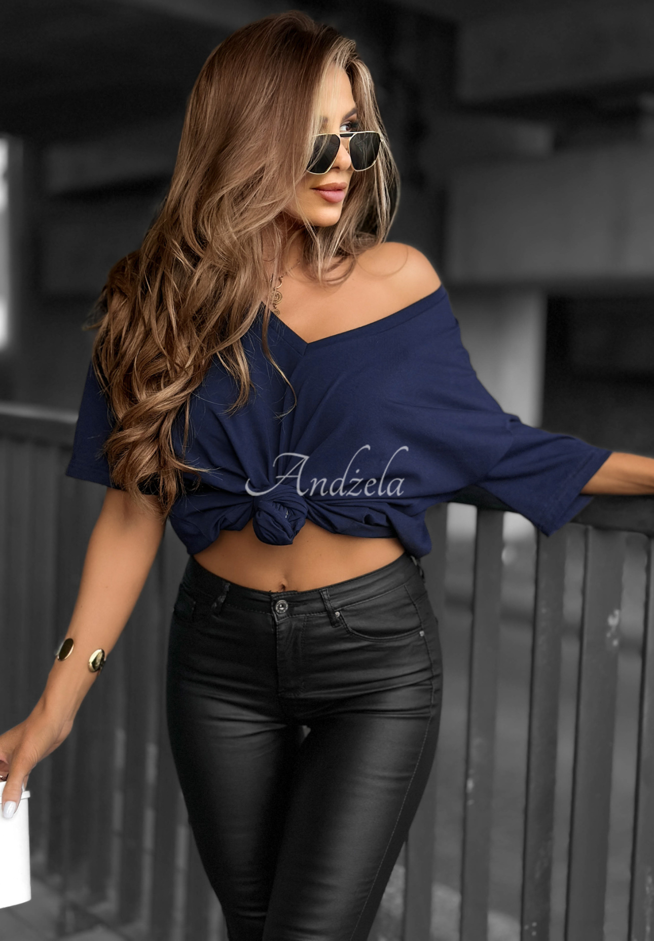 Cascade navy blue oversize tee with heart neckline
