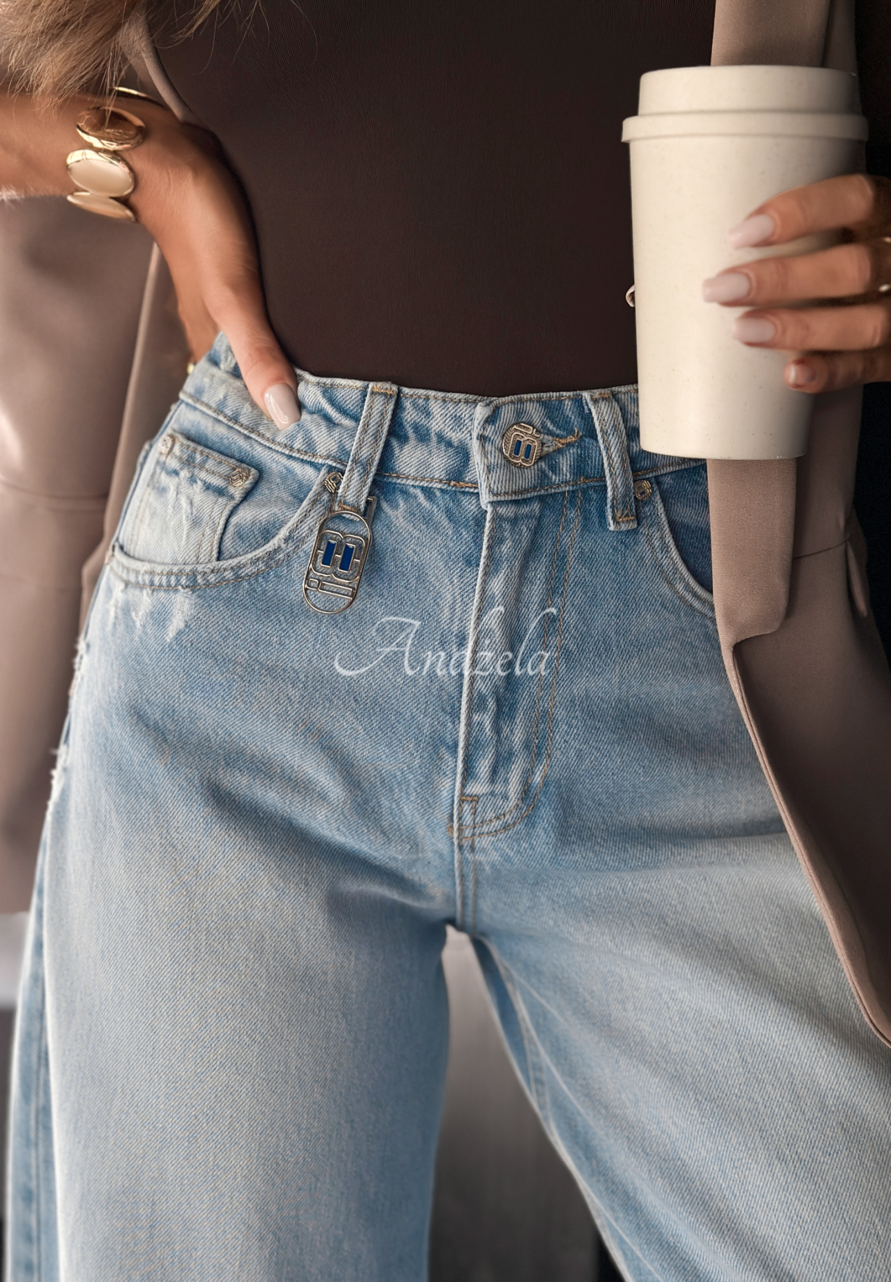 Spodnie jeansowe wide leg z przetarciami No One Asked niebieskie