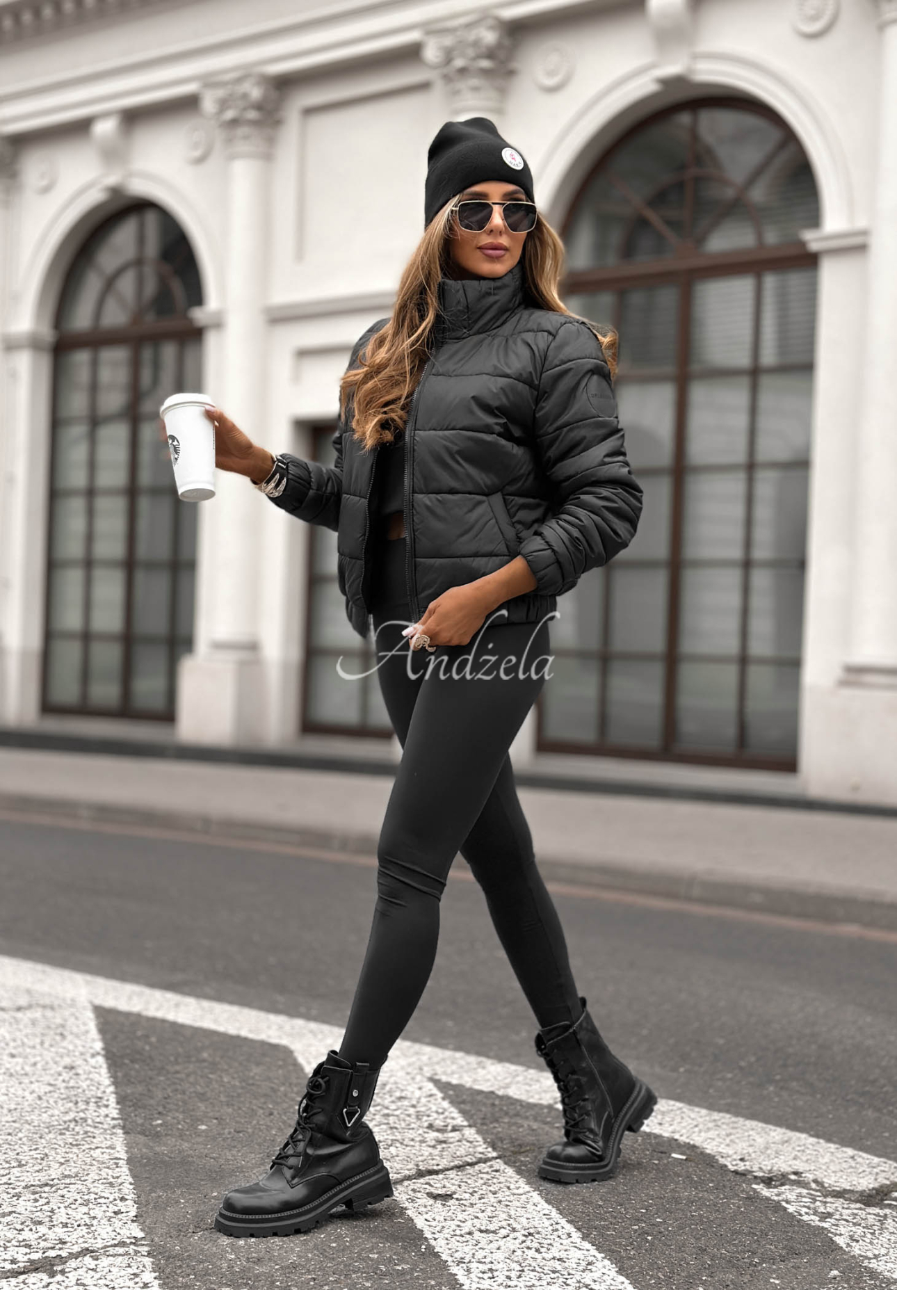 Pikowana kurtka Broken Silence czarna