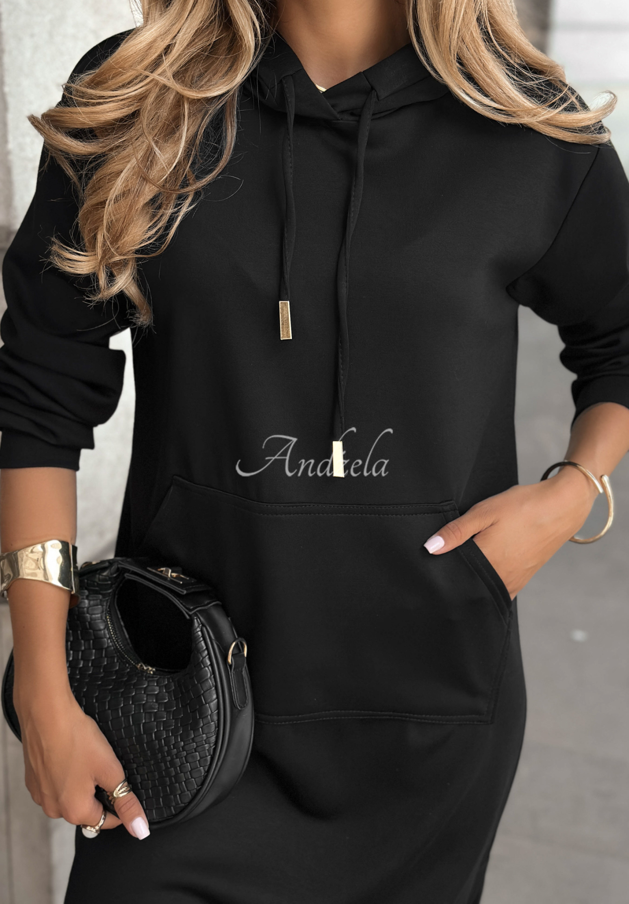 Moment For Me hooded tunic sweatshirt black