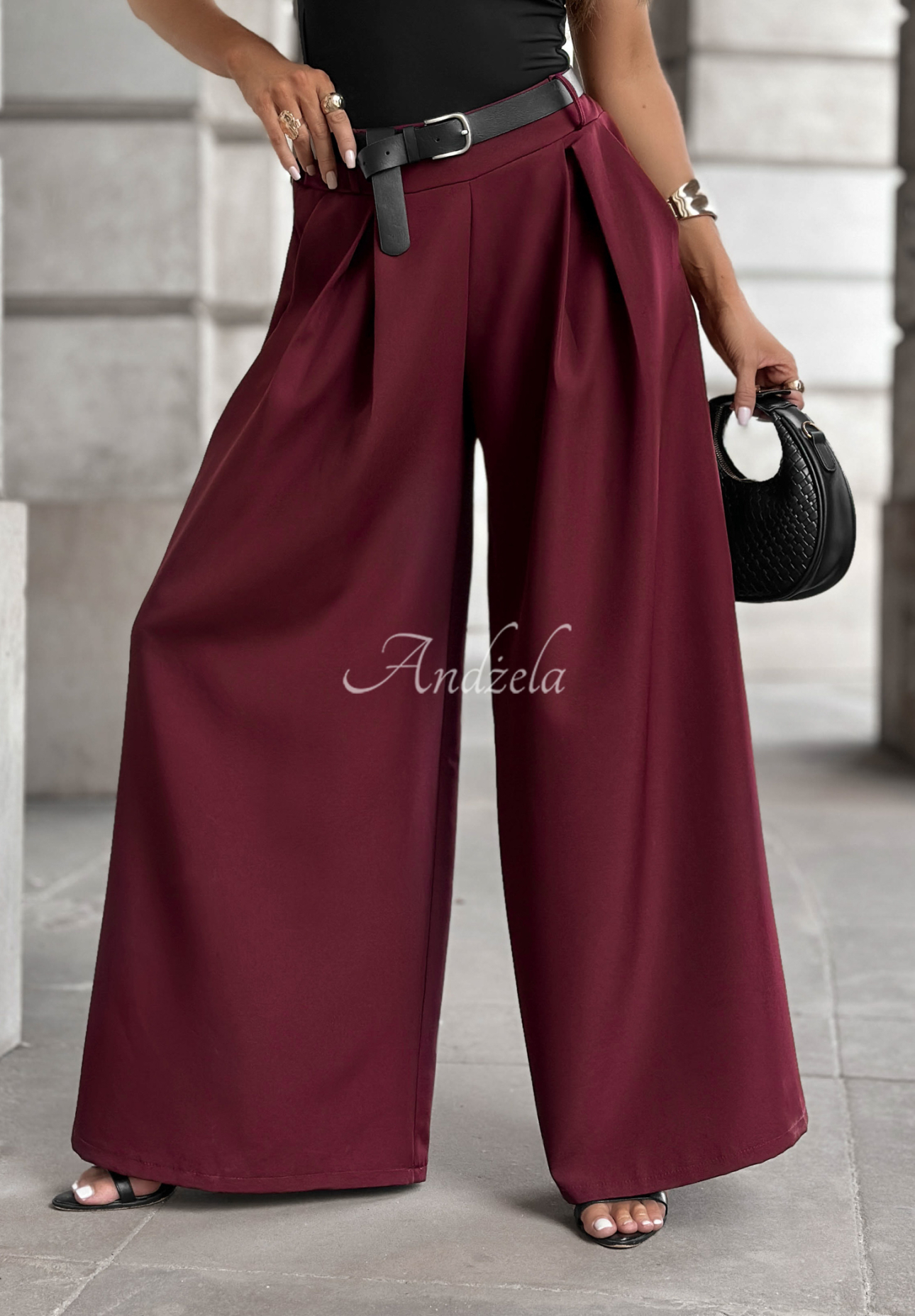 Materiałowe spodnie wide leg Take A Breath burgundowe