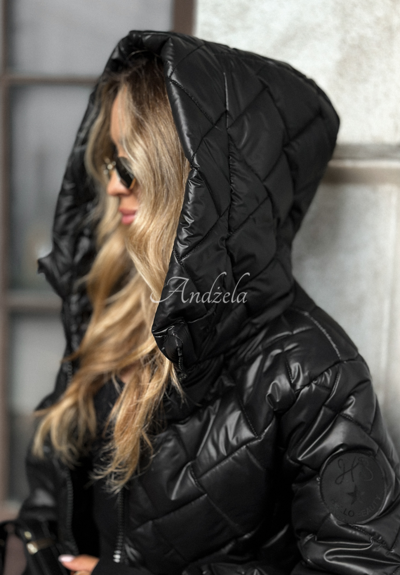 Just The Wind quilted hooded jacket black