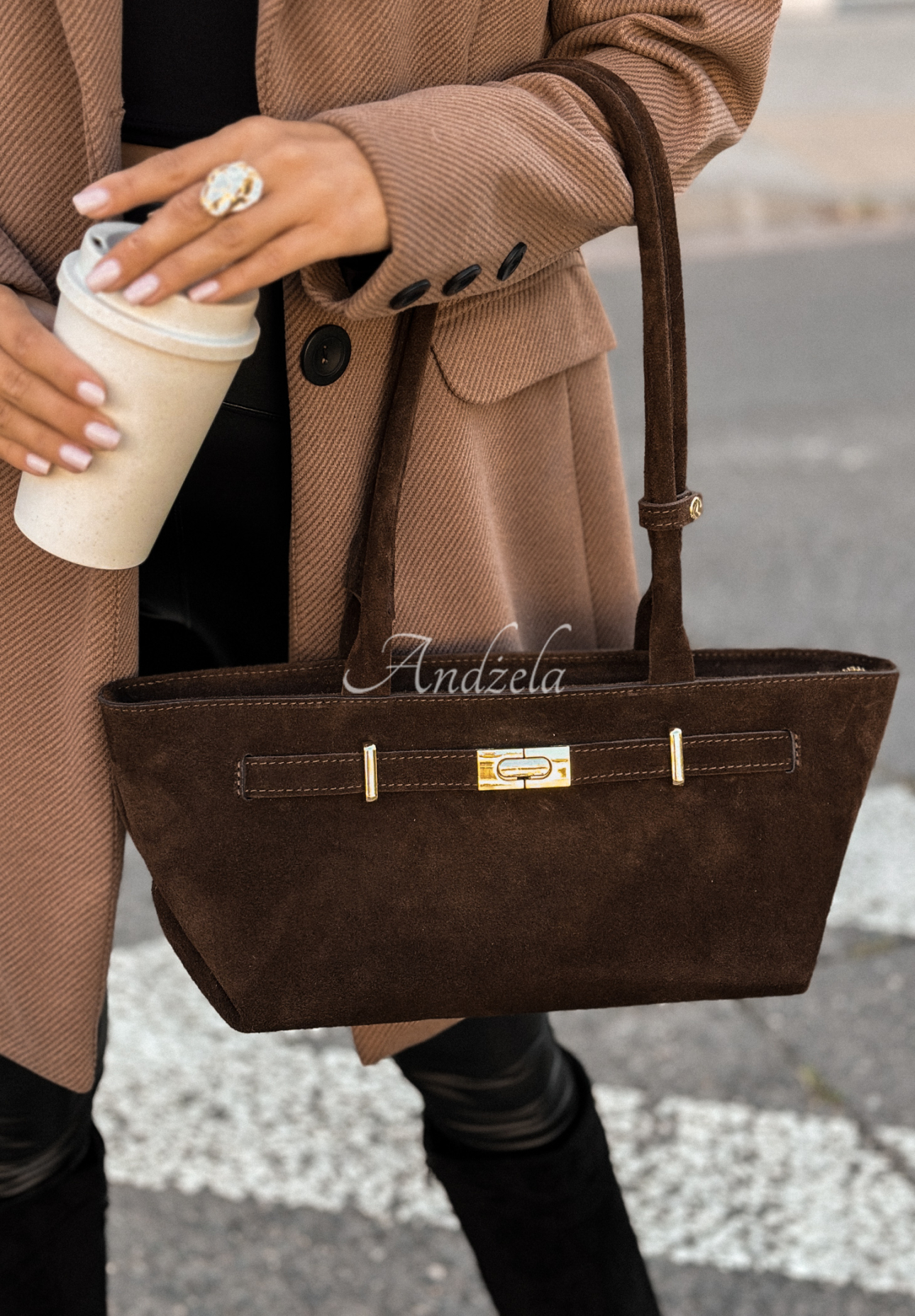 Zamszowa torebka That Thought czekoladowa