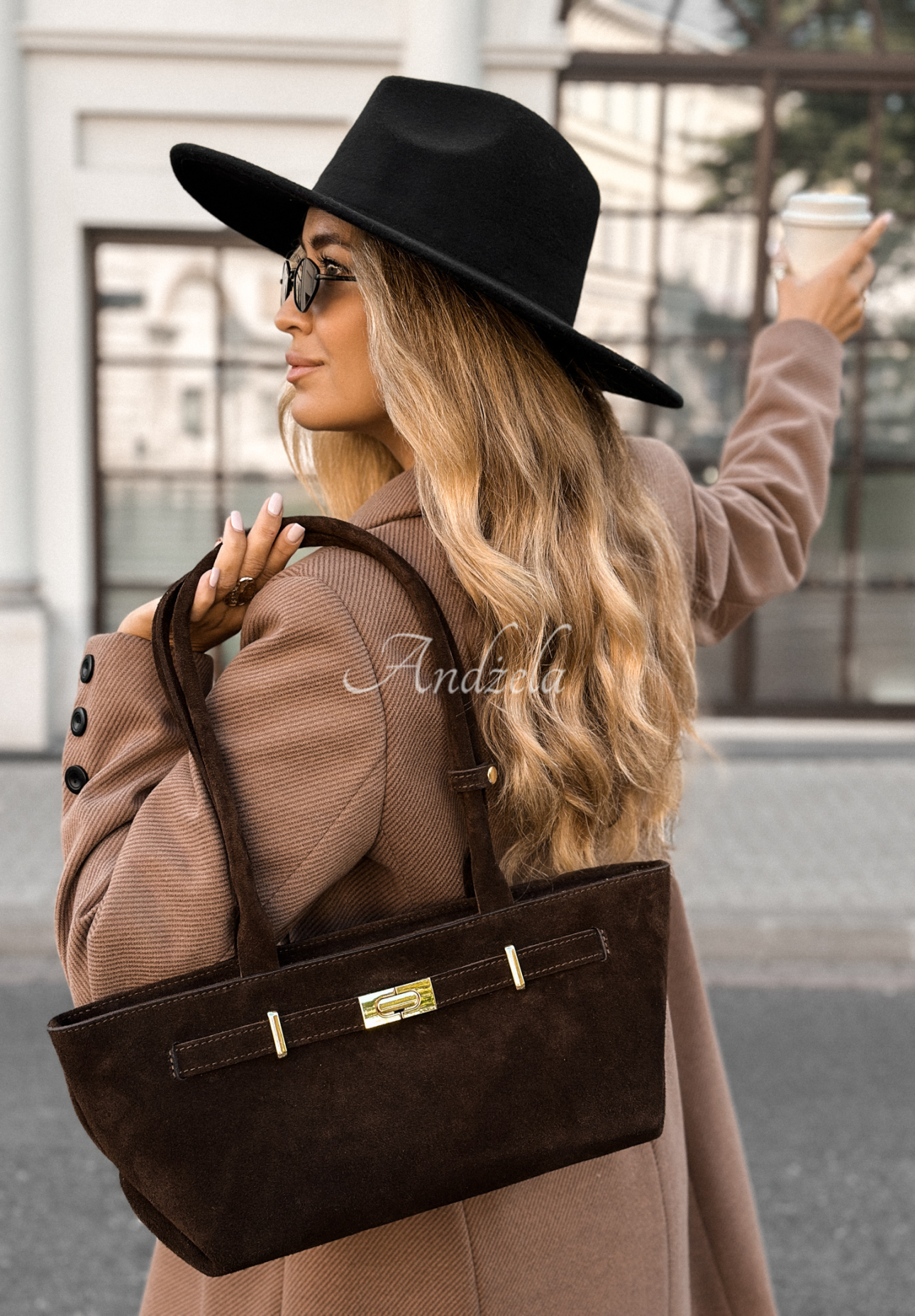 Suede handbag That Thought chocolate