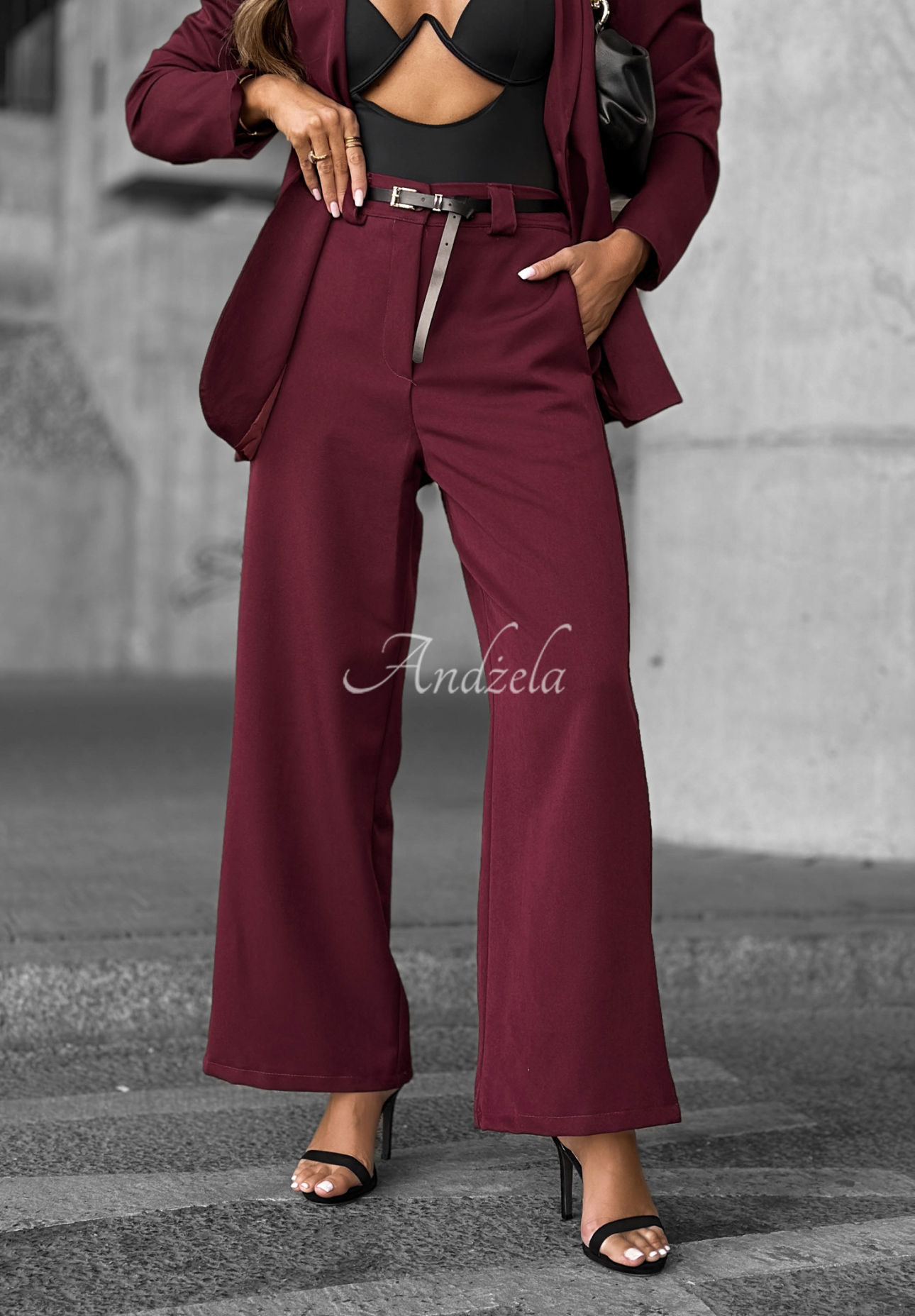 Eleganckie spodnie wide leg Until You Ask burgundowe