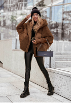 Pikowana kurtka z futerkiem Snow & Pines camelowa